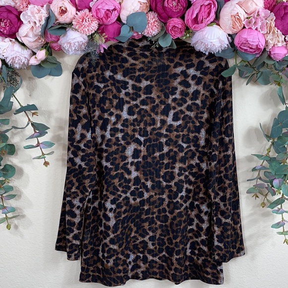 •DKNY• {ribbed} Mock-neck Semi-Sheer |lined| leopard print [long-sleeved] Top XL - Picture 14 of 14
